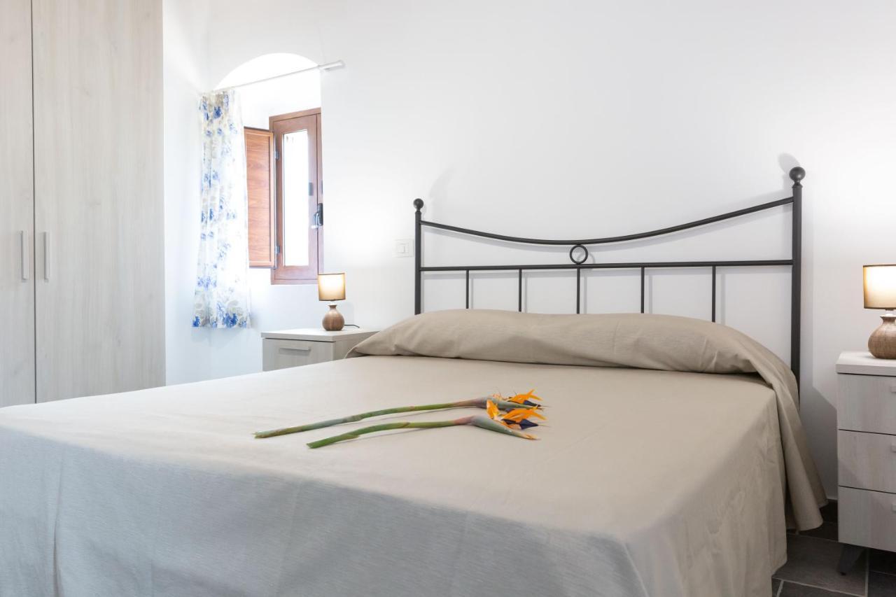 Aparthotel Emozioni Di Casa Barone Scicli Esterno foto